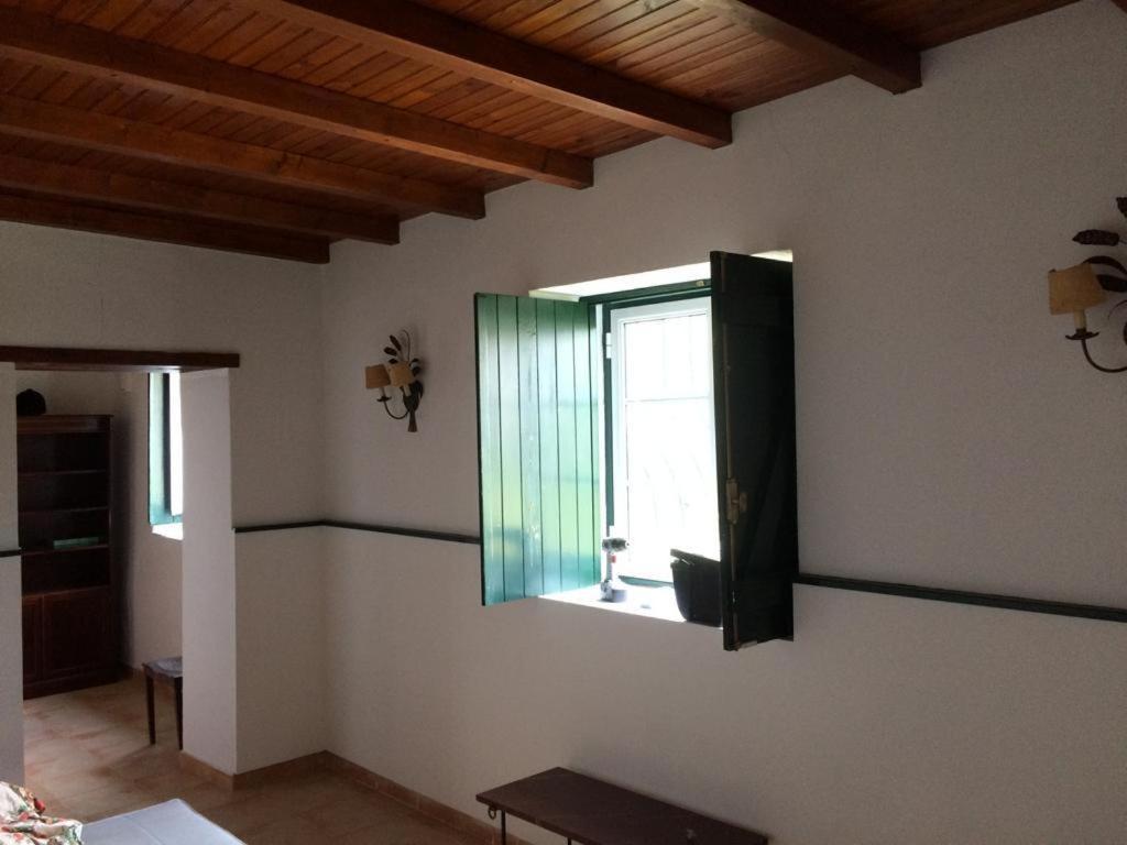 Quinta De Santana Da Varzea Abrantes Pokoj fotografie